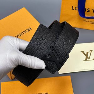 Ремень Louis Vuitton Initials