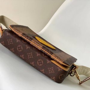 Сумка Louis Vuitton Trio Messenger