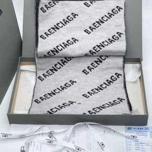 Шарф Balenciaga