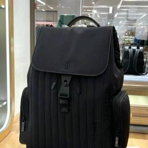 Рюкзак Rimowa Flap Backpack