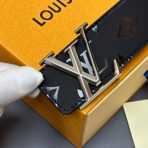 Ремень Louis Vuitton Initiales