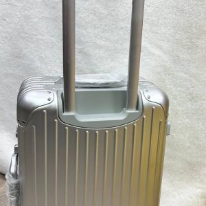 Чемодан Rimowa