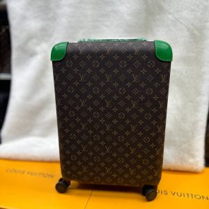 Чемодан Louis Vuitton