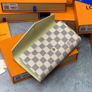 Кошелек Louis Vuitton Sarah