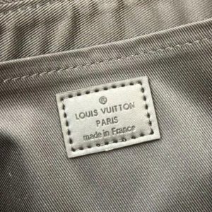 Клатч Louis Vuitton Voyage