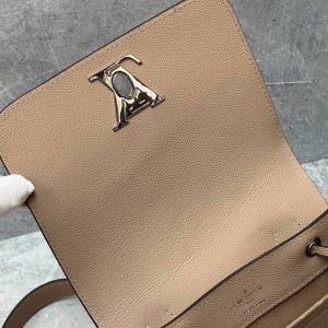 Рюкзак Louis Vuitton Lockme