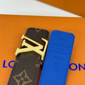 Двухсторонний ремень Louis Vuitton Initiales