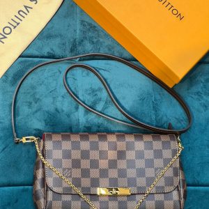 Сумка Louis Vuitton Favorite