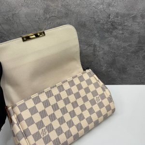 Сумка Louis Vuitton Favorite