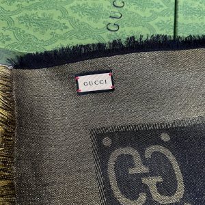 Платок Gucci