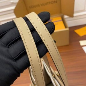 Сумка Louis Vuitton Onthego