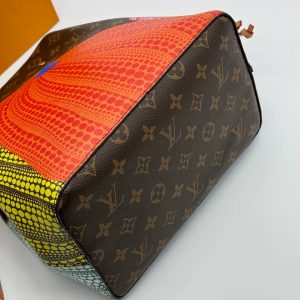 Сумка Louis Vuitton Neonoe