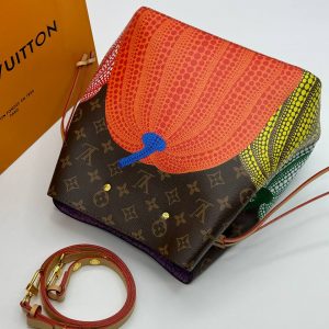 Сумка Louis Vuitton Neonoe