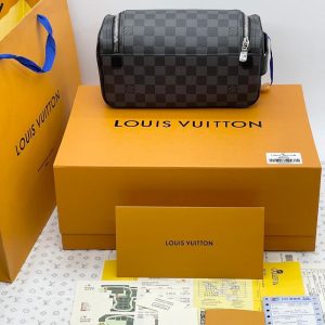 Косметичка Louis Vuitton