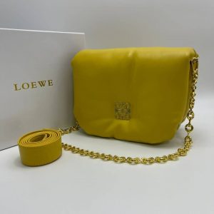 Сумка Loewe Goya