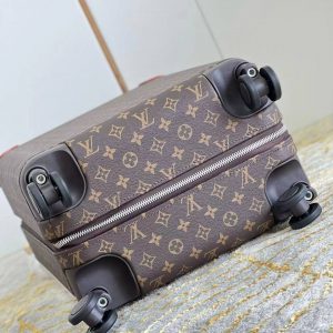 Чемодан Louis Vuitton