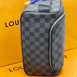 Косметичка Louis Vuitton