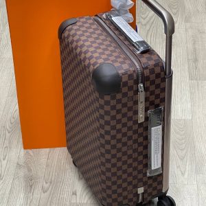 Чемодан Louis Vuitton