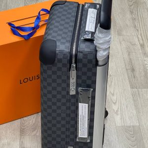 Чемодан Louis Vuitton