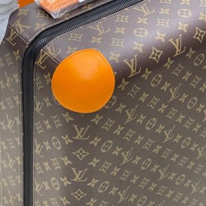 Чемодан Louis Vuitton