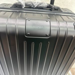 Чемодан Rimowa