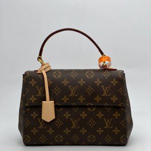 Сумка Louis Vuitton Cluny