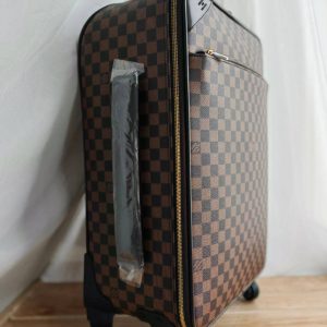 Чемодан Louis Vuitton Legere 50