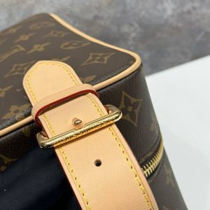 Косметичка Louis Vuitton