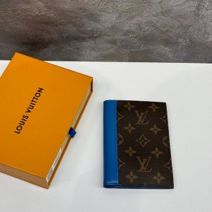 Обложка для паспорта Louis Vuitton