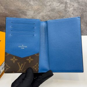 Обложка для паспорта Louis Vuitton