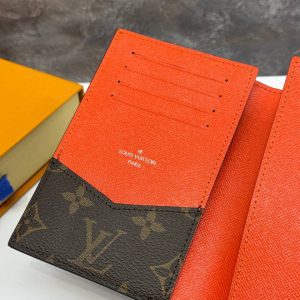 Обложка для паспорта Louis Vuitton