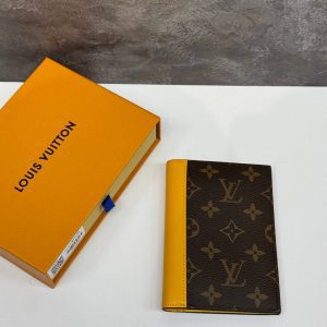 Обложка для паспорта Louis Vuitton