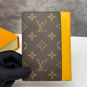 Обложка для паспорта Louis Vuitton