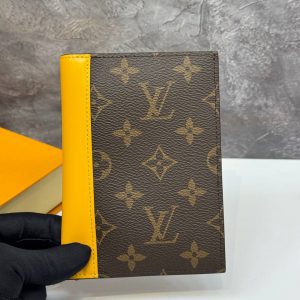 Обложка для паспорта Louis Vuitton