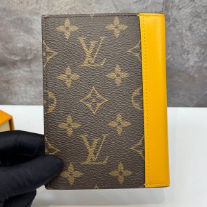 Обложка для паспорта Louis Vuitton