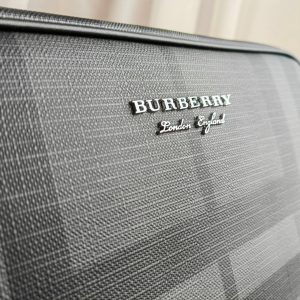 Сумка Burberry