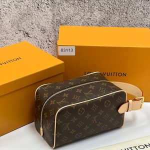 Косметичка Louis Vuitton