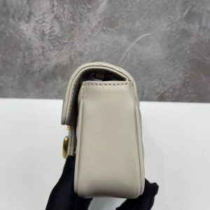 Сумка Gucci GG MARMONT LEATHER SUPER MINI