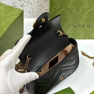 Сумка Gucci GG MARMONT LEATHER SUPER MINI