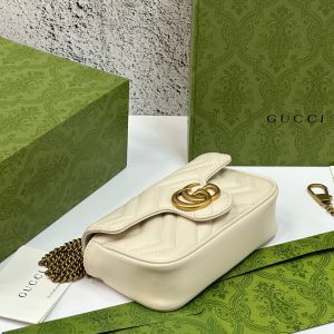 Сумка Gucci GG MARMONT LEATHER SUPER MINI