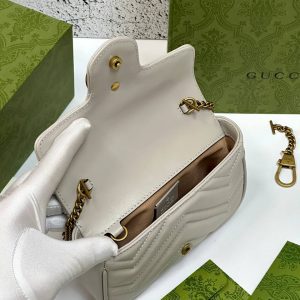 Сумка Gucci GG MARMONT LEATHER SUPER MINI