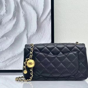 Сумка Chanel Classic