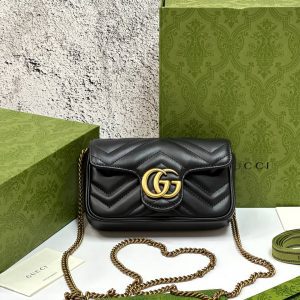 Сумка Gucci GG MARMONT LEATHER SUPER MINI