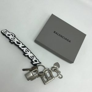 Брелок Balenciaga