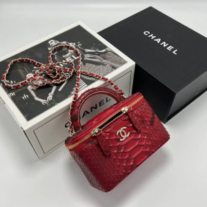 Сумка-косметичка Chanel