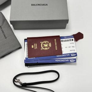 Обложка на паспорт Balenciaga