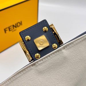 Сумка Fendi Baguette