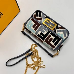 Сумка Fendi Baguette