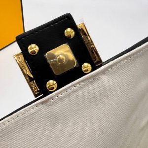 Сумка Fendi Baguette