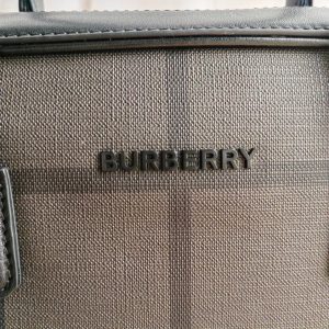 Сумка Burberry